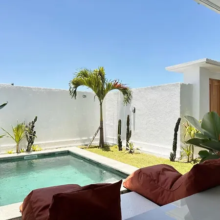 Villa Campo 2 Bedroom Canggu, Pererenan With Great Location